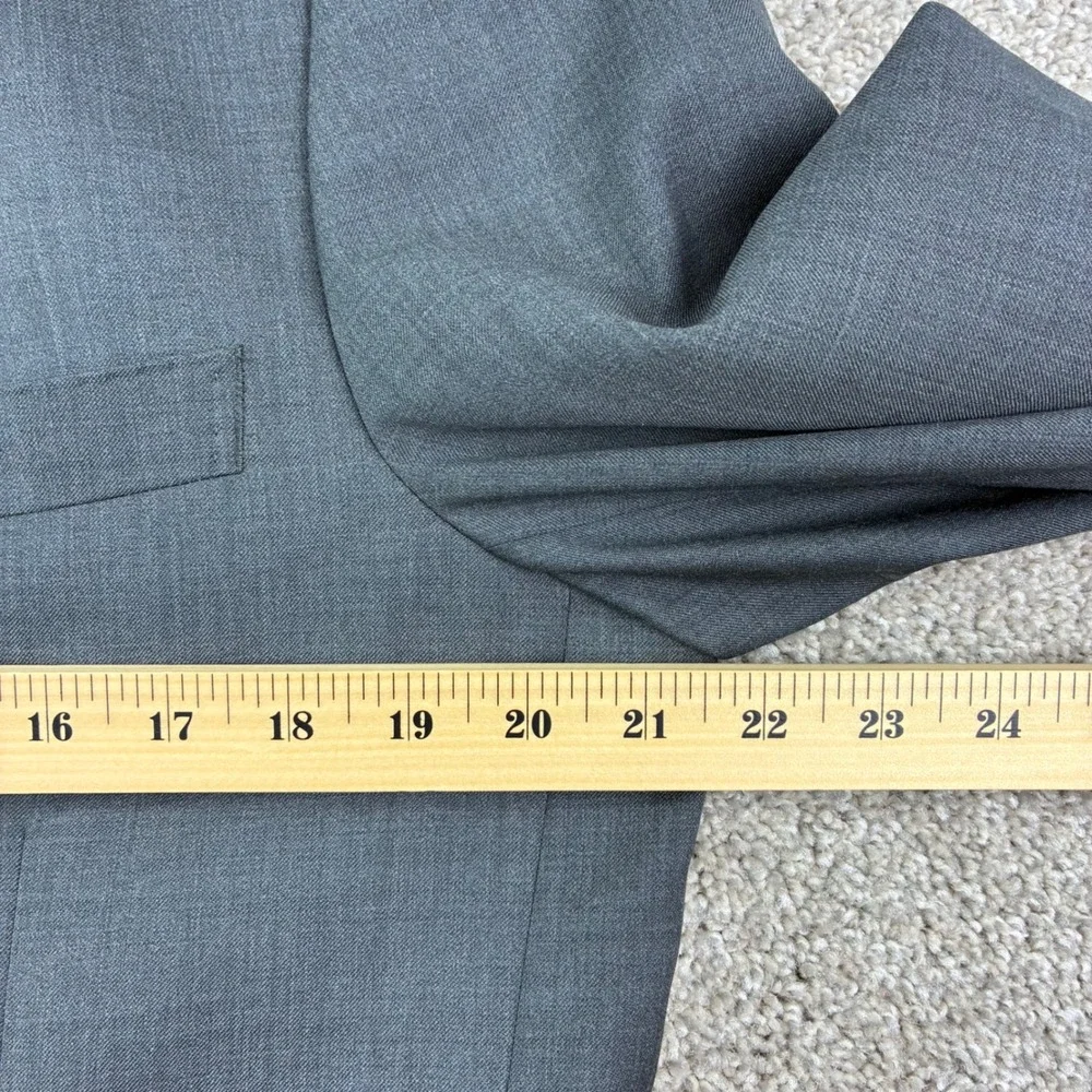 Brooks Brothers Red Fleece Size 42R Gray Wool Blazer Preppy Ivy League Classic